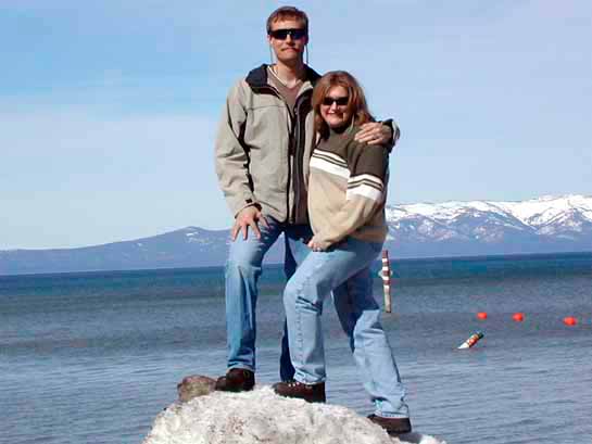 Hans_Cindi_at_the_lake1