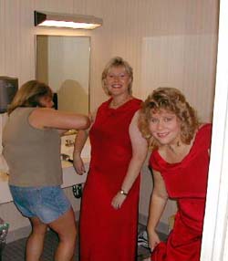 Bridesmaids primping