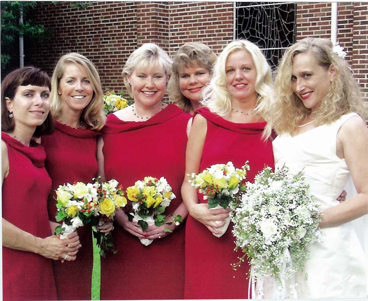 bridal_party_outside